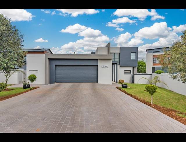 3 BEDROOM HOUSE FOR SALE IN MIDSTREAM RIDGE